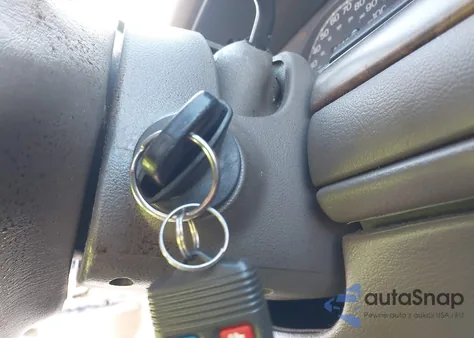 1999 Ford Crown Victoria Lx z USA, uszkodzony, nr VIN 2FAFP74W6XX228356